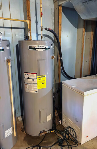 https://plumberjoondalup.com.au/uploads/2025/06/hot-water-727025.jpg
